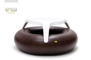 Blofield-Outdoor-Blowup-Furniture-11-DoNuts_Python_Bronze-600x399